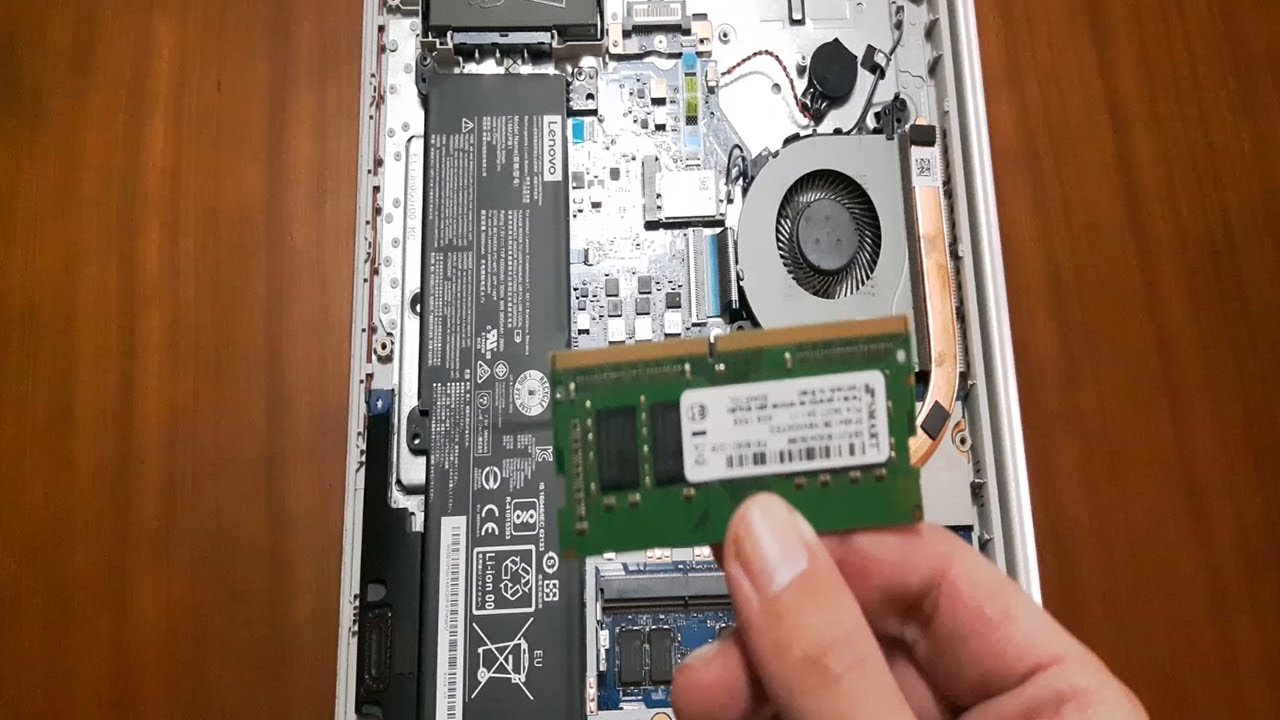 Como INSTALAR PENTE DE MEMORIA no notebook LENOVO IDEAPAD 330 - YouTube